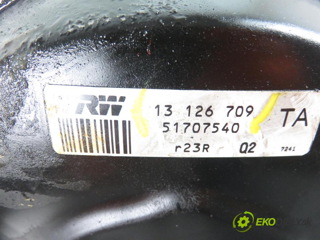 FIAT CROMA (194_) KOMBI 2005 1910,00 Serwa hamulca 1910,00 Posilovač 13126709;51707540 (Servočerpadlá, pumpy riadenia)