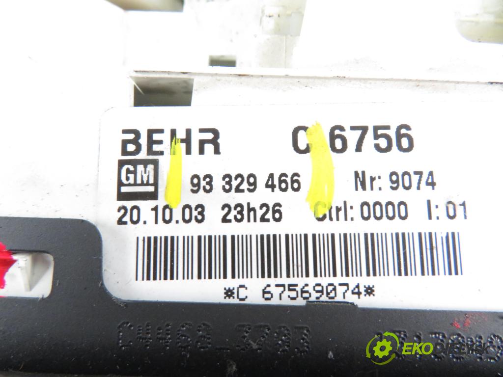 OPEL MERIVA A nadwozie wielkoprzestrzenne (MPV) (X03) MINIVAN 2003 1598,00 Panele sterowania, przełączniki 1598,00 Panel kúrenia 93329466