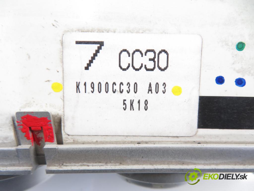 MAZDA 5 (CR19) MINIVAN 2006 1998,00 Panele sterowania, przełączniki 1998,00 Panel kúrenia KLIMATIZACE: K1900CC30A03