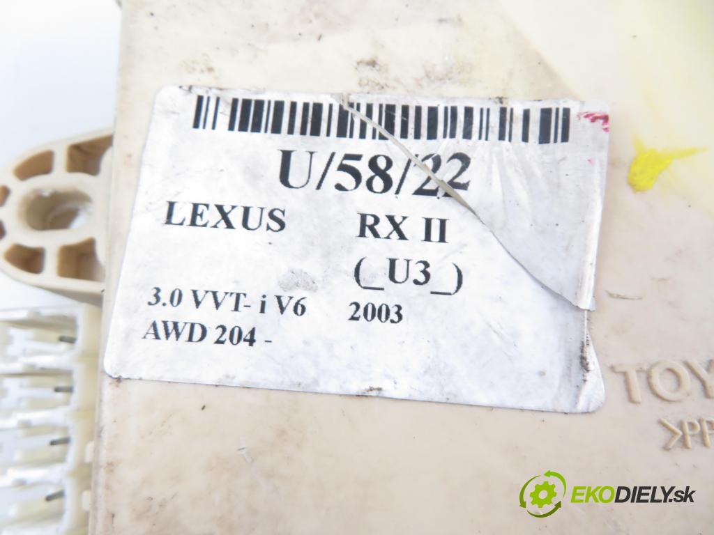 LEXUS RX (_U3_) SUV 2005 2995,00 Skrzynki bezpieczników 2995,00 MODUL BSI