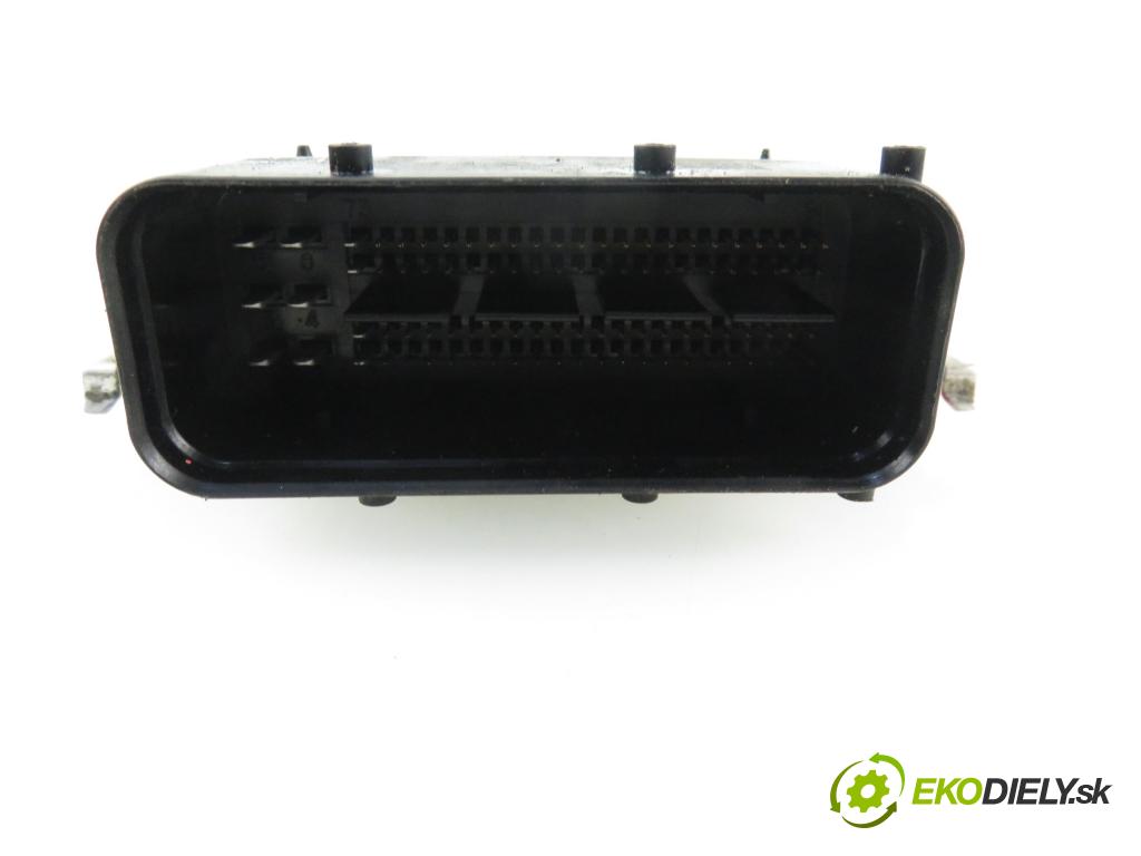 KIA RIO III sedan (UB) SEDAN 2014 1248,00 Sterowniki silnika 1248,00 Riadiaca jednotka Motor 3911103855