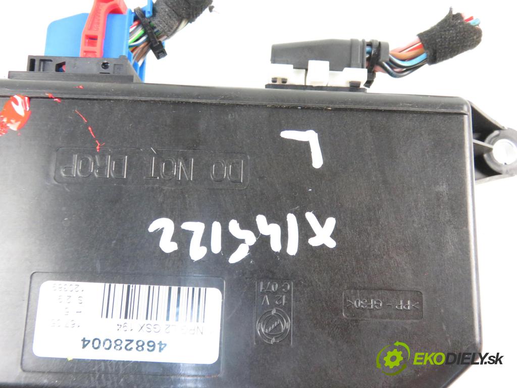 FIAT CROMA (194_) KOMBI 2005 88,00 1.9 D Multijet 120 - 939 A1.000 1910,00 MODUL Dvere 46828004