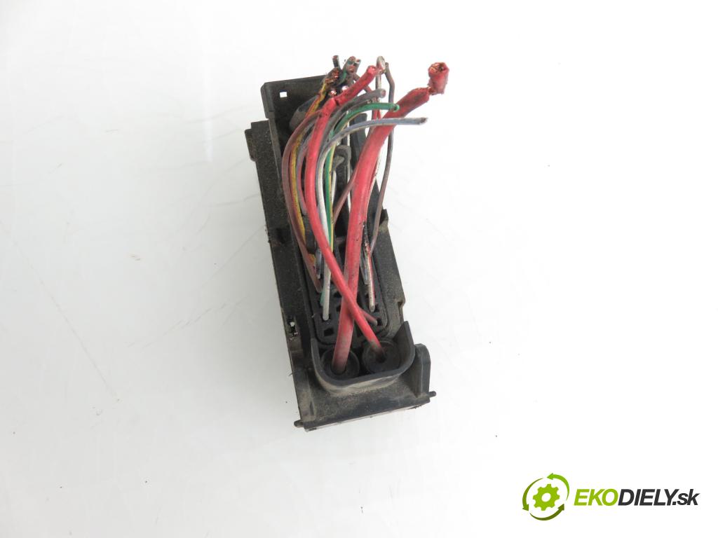 FORD FOCUS C-MAX (DM2) MINIVAN 2006 1997,00 Sterowniki ABS 1997,00 pumpa ABS 10096001123;3M512C405AF;10020601374 (Pumpy brzdové)