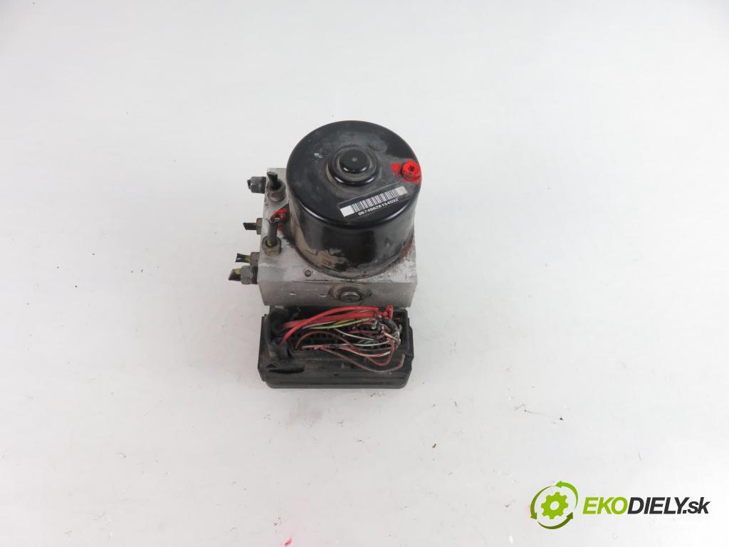 FORD FOCUS C-MAX (DM2) MINIVAN 2006 1997,00 Sterowniki ABS 1997,00 pumpa ABS 10096001123;3M512C405AF;10020601374 (Pumpy brzdové)