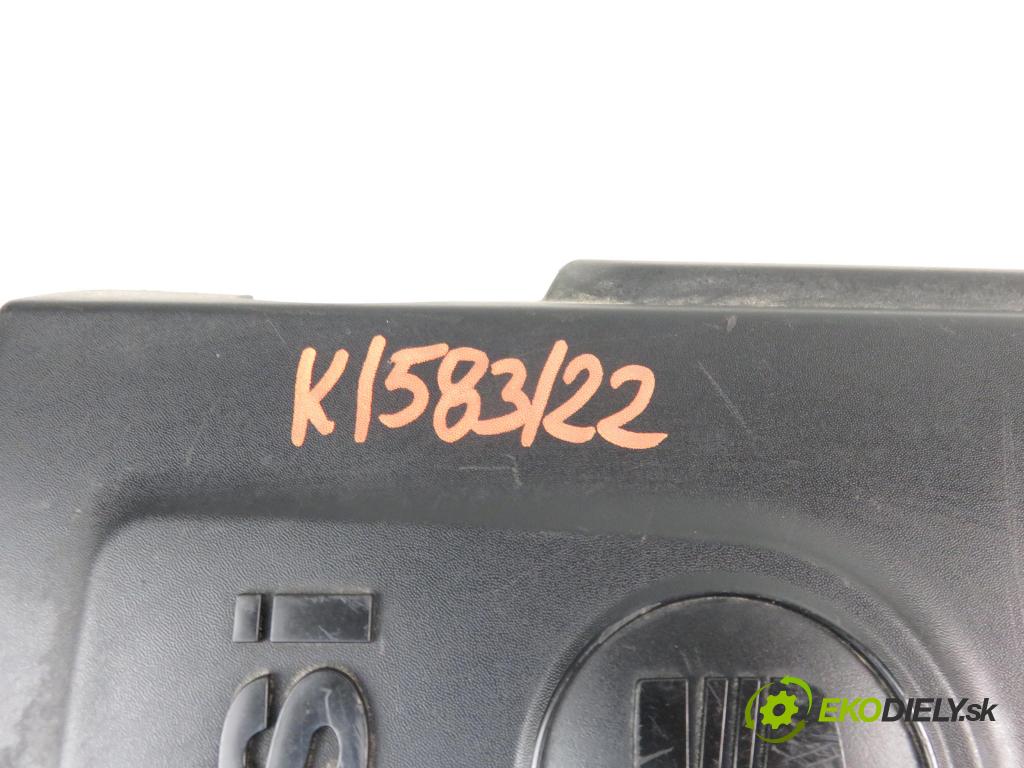 SEAT EXEO (3R2) SEDAN 2010 1798,00 Górne 1798,00 kryt motora 3R0103925D