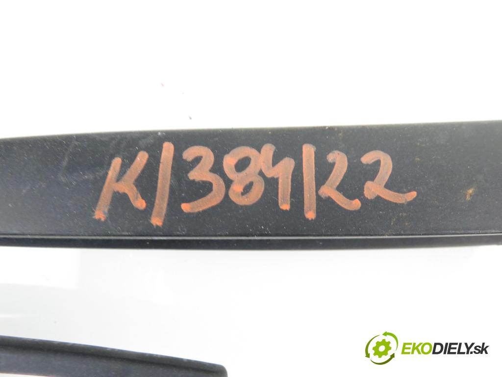 OPEL VECTRA C (Z02) LIFTBACK 2002 1796,00 Ramiona wycieraczek 1796,00 RAMENO: stěrače zadní část 