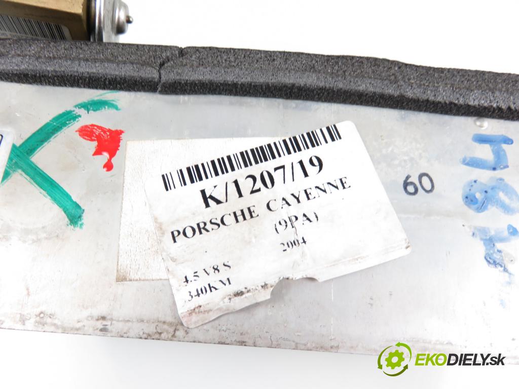 PORSCHE CAYENNE (9PA) SUV 2004 4511,00 Parowniki 4511,00 Výhrevné teleso, radiátor kúrenia klimatizácie 7L0820101