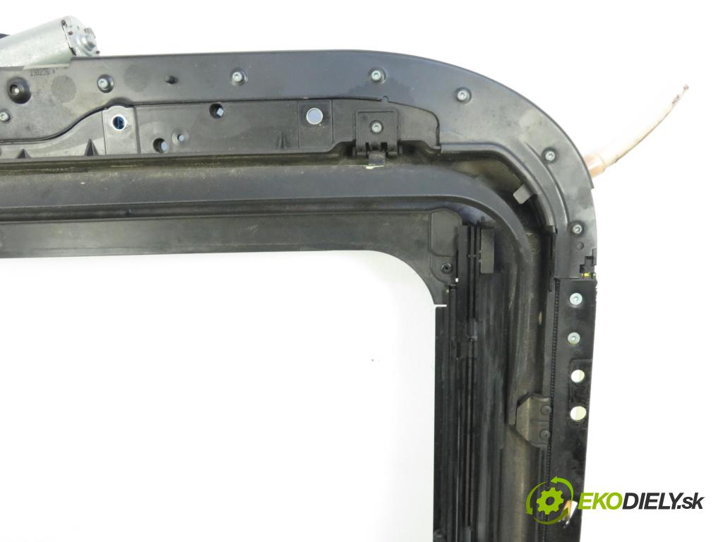 AUDI A6 (4F2, C6) SEDAN 2005 3123,00 Szyberdachy 3123,00 střešní okno 4B0959591H;4F5877043D (Okna karoserie)