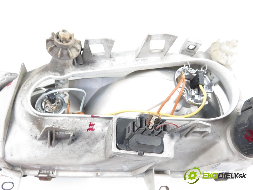 VW GOLF III (1H1) HB 1997 1896,00 Lampy przednie 1896,00 Svetlo PP 13917400
