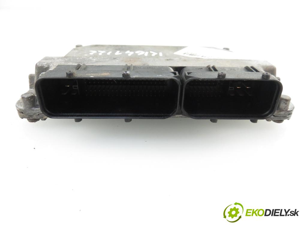 SKODA FABIA I (6Y2) HB 1999 1397,00 Sterowniki silnika 1397,00 Riadiaca jednotka Motor 047906033D;5WP44201