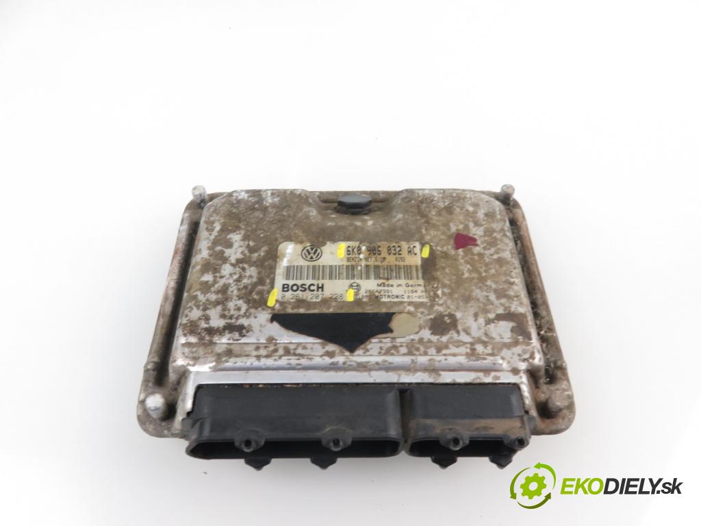 SEAT IBIZA II (6K1) HB 2001 1390,00 Sterowniki silnika 1390,00 řídící jednotka motora 0261207228;6K0906032AC