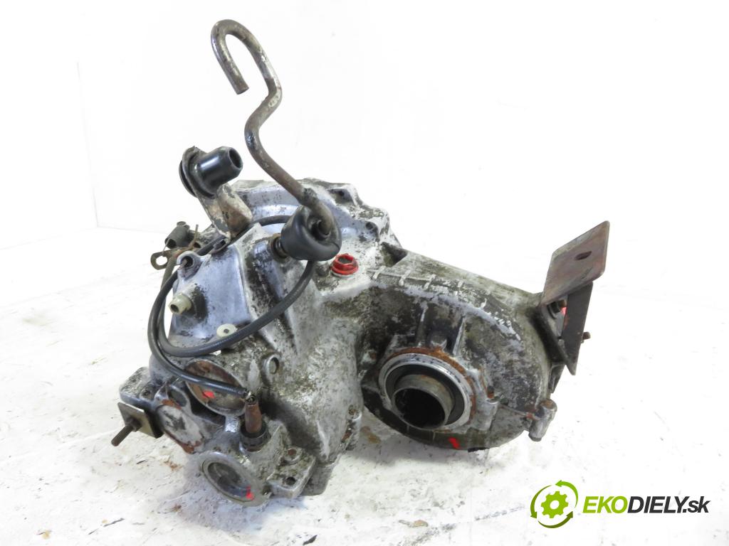 TRABANT P 601 HB 1983 594,00 Kompletne skrzynie 594,00 Prevodovka MANUALNA 0300055923