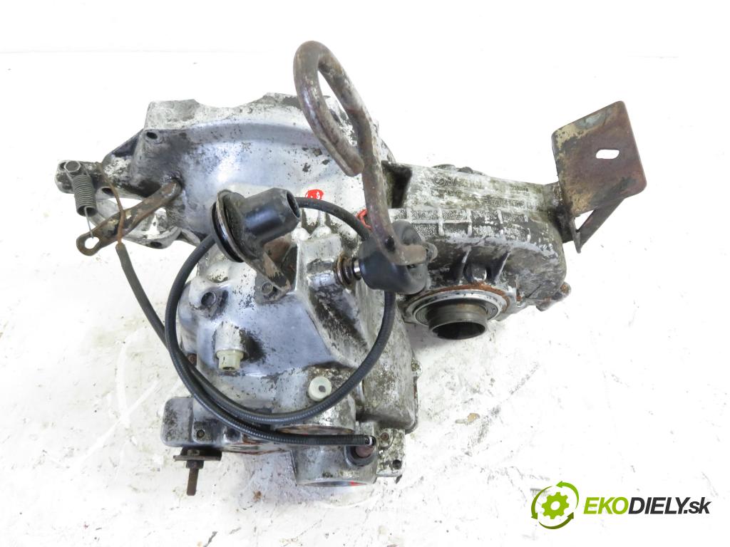 TRABANT P 601 HB 1983 594,00 Kompletne skrzynie 594,00 Prevodovka MANUALNA 0300055923
