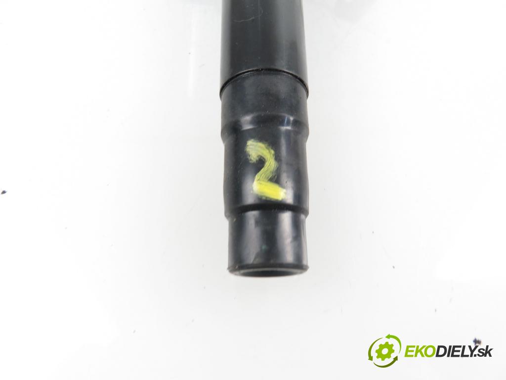 NISSAN ALMERA II (N16) SEDAN 2000 1498,00 Cewki zapłonowe 1498,00 Cievka zapaľovacia