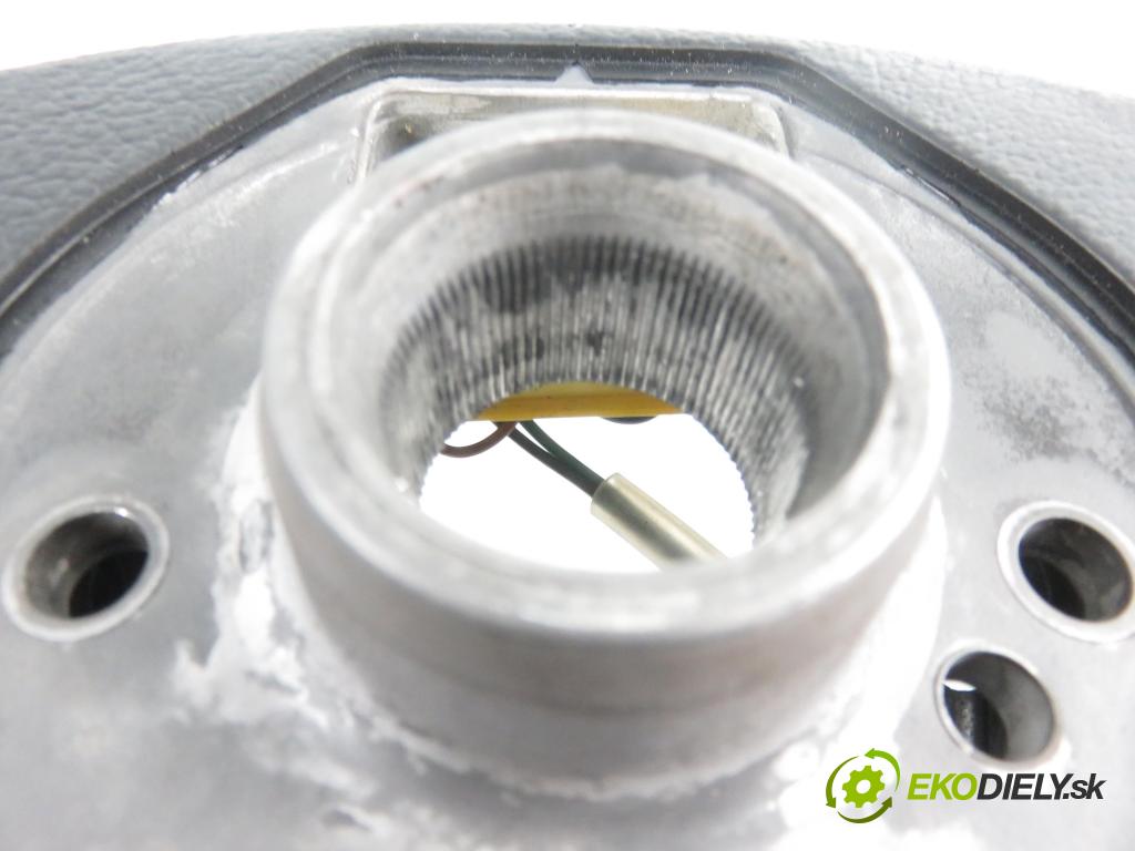 VW POLO (9N_) HB 2002 1198,00 Kierownice 1198,00 Volant 6Q0419091C (Volanty)