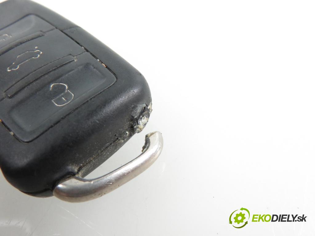 SKODA SUPERB I (3U4) SEDAN 2003 1896,00 Stacyjki 1896,00 spinačka 4B0905851C (Spínacie skrinky a kľúče)