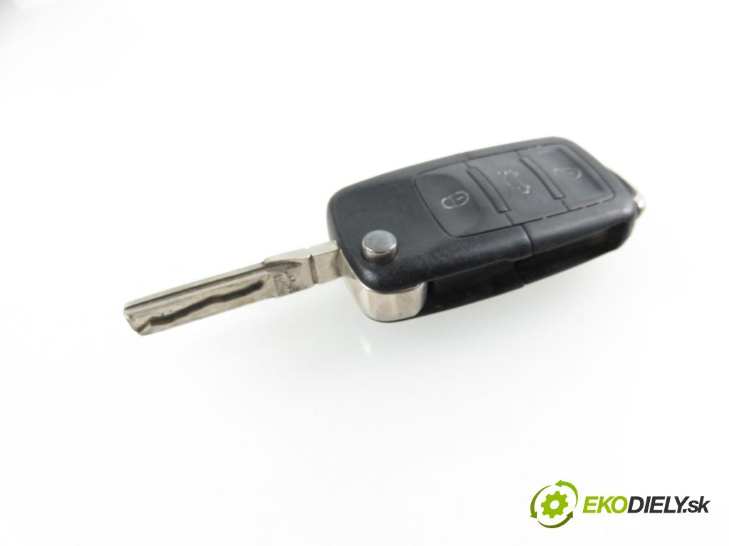 SKODA SUPERB I (3U4) SEDAN 2003 1896,00 Stacyjki 1896,00 spinačka 4B0905851C (Spínacie skrinky a kľúče)