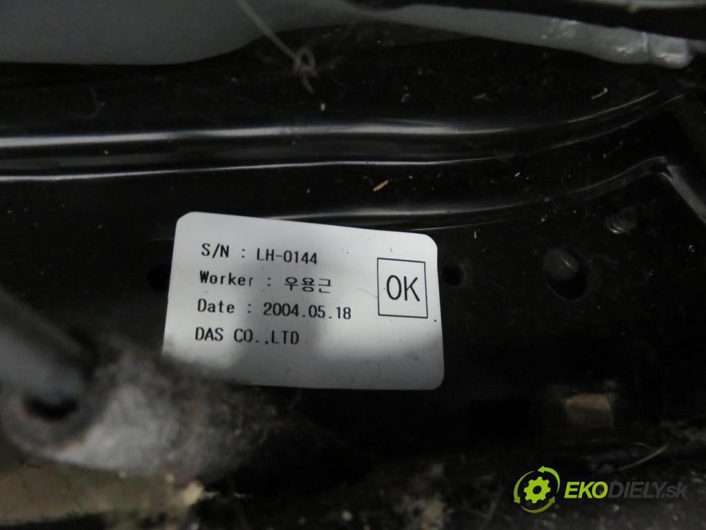 HYUNDAI SANTA FÉ I (SM) SUV 2004 1991,00 Fotele, kanapy 1991,00 Sedadlá, sedačky