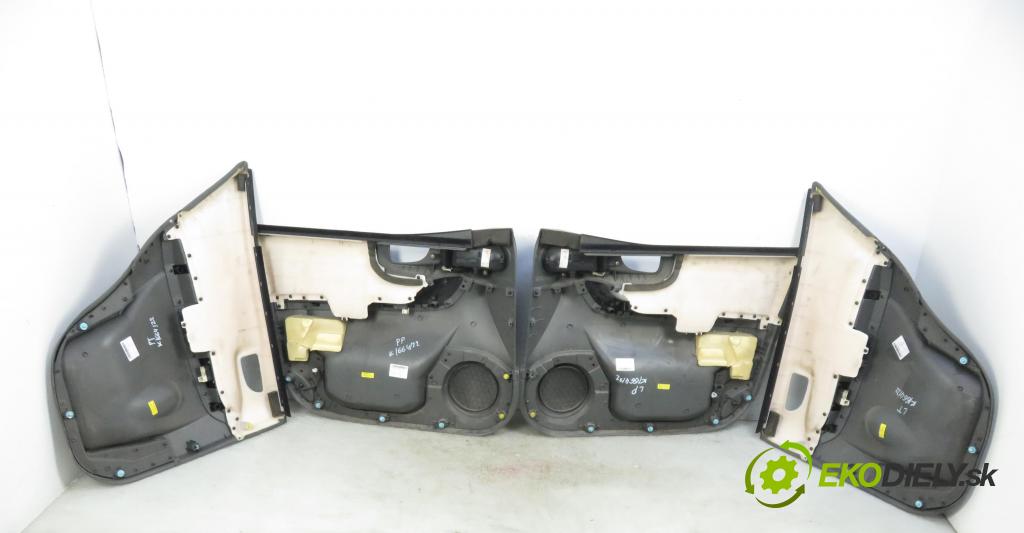 HYUNDAI SANTA FÉ I (SM) SUV 2004 1991,00 Fotele, kanapy 1991,00 Sedadlá, sedačky