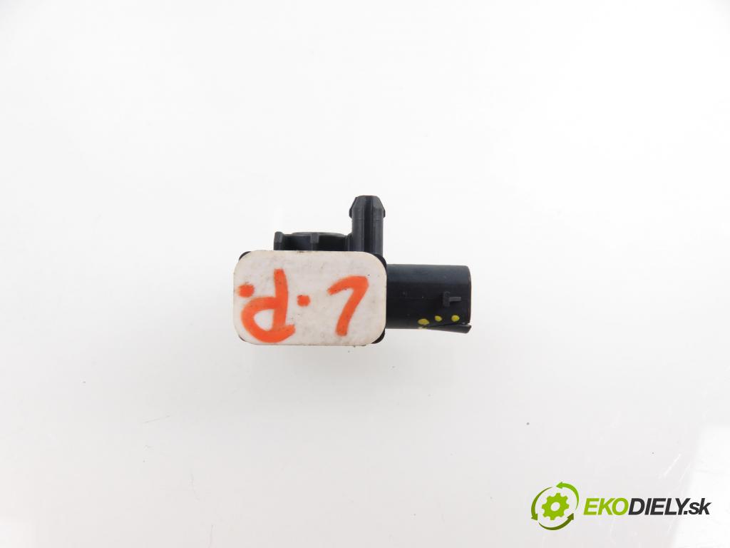 SEAT IBIZA IV (6J5, 6P1) HB 2009 1390,00 Czujniki uderzenia 1390,00 Snímač nárazu 6R0959351A (Snímače nárazu)