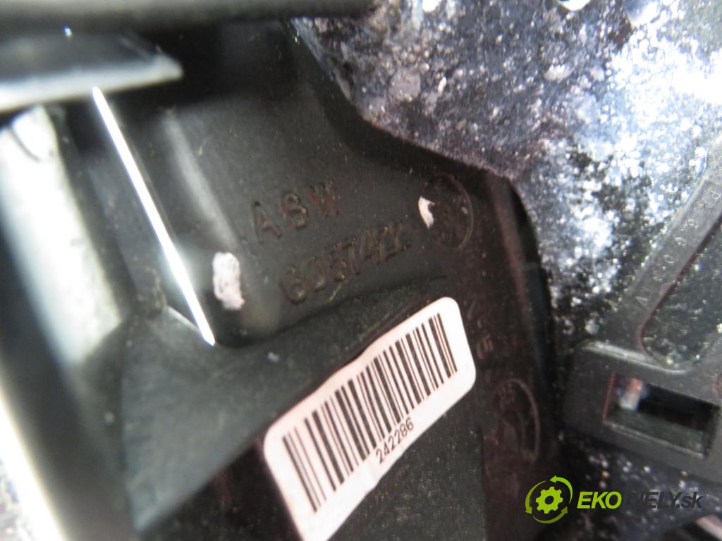 BMW 5 (E60) SEDAN 2006 2993,00 Kierownice 2993,00 Volant 6057422 (Volanty)