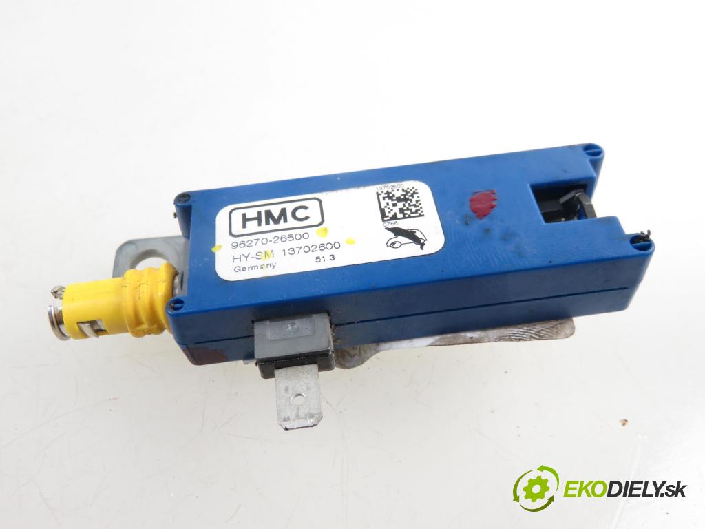 HYUNDAI SANTA FÉ I (SM) SUV 2004 1991,00 Wzmacniacze 1991,00 Zosilňovač Antenní: 9627026500;13702600 (Zosilňovače)