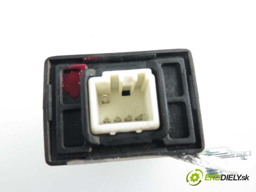 HYUNDAI SANTA FÉ I (SM) SUV 2004 1991,00 Moduły immobilizera 1991,00 MODUL immobilizera 9540002500