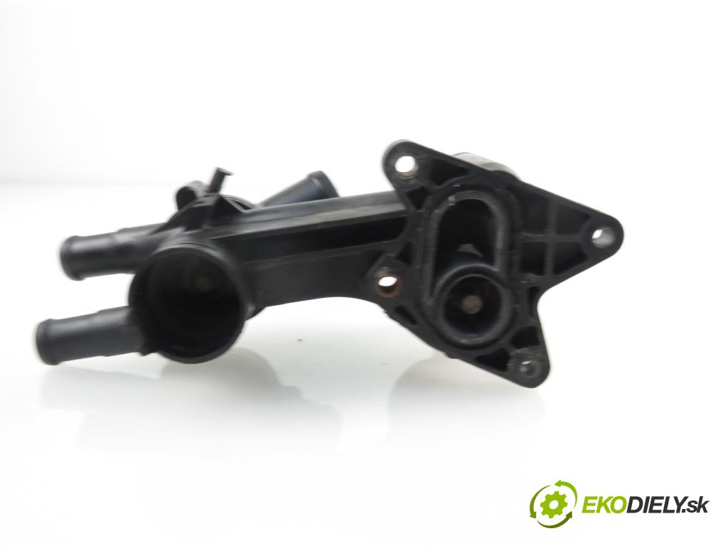 VW PASSAT B6 Variant (3C5) KOMBI 2005 1598,00 Obudowy termostatów 1598,00 obal termostatu 03C121118C;03C121121C (Termostaty)