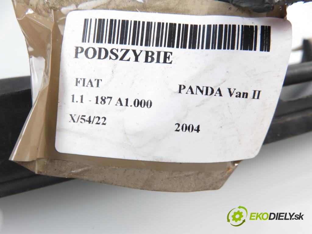 FIAT PANDA Van (169_) HB 2004 1108,00 Podszybia 1108,00 Torpédo, plast pod čelné okno  (Torpéda)