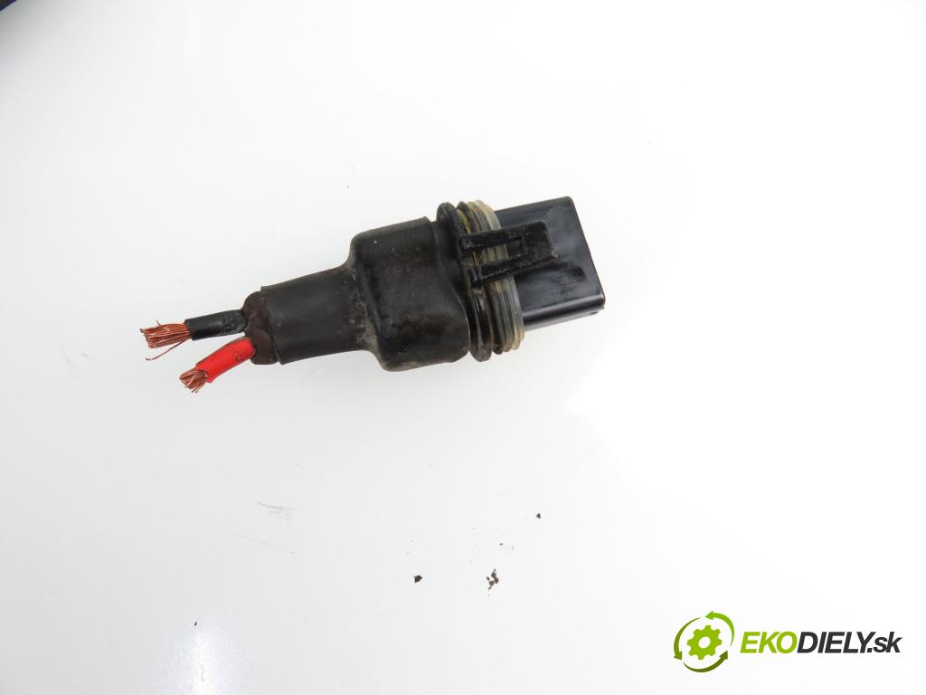 RENAULT LAGUNA I Grandtour (K56_) KOMBI 2001 1870,00 Wentylatory 1870,00 Ventilátor chladič vody 440262613F