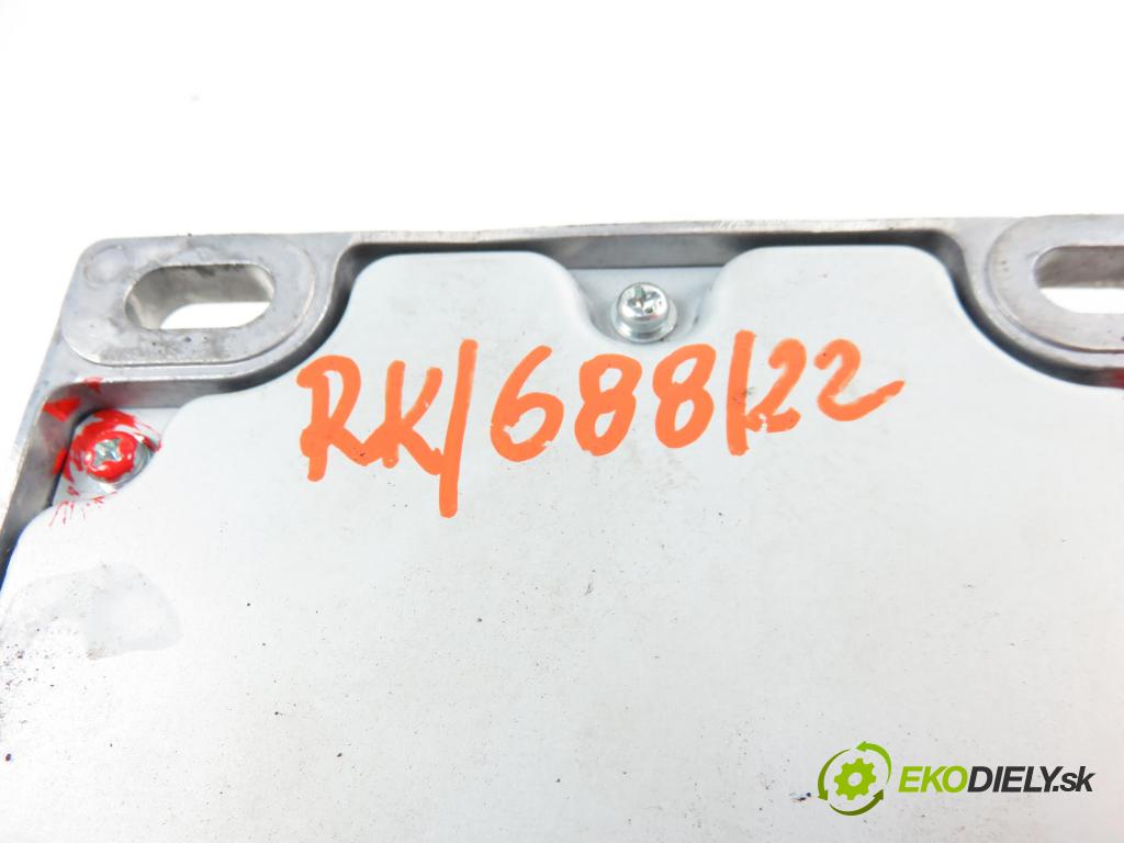 SUZUKI GRAND VITARA II (JT, TE, TD) SUV 2005 1995,00 Moduły poduszek powietrznych 1995,00 MODUL air BAG 3891065J30