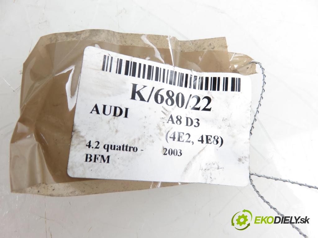 AUDI A8 D3 (4E2, 4E8) SEDAN 2003 4172,00 Zaciski 4172,00 Brzdič strmeň LP