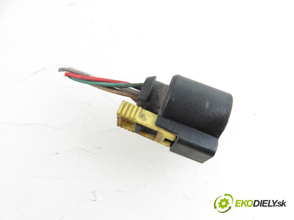 CITROEN DS5 HB 2012 1997,00 Sondy lambda 1997,00 sonda lambda 9681852780;0281004130 (Lambda sondy)