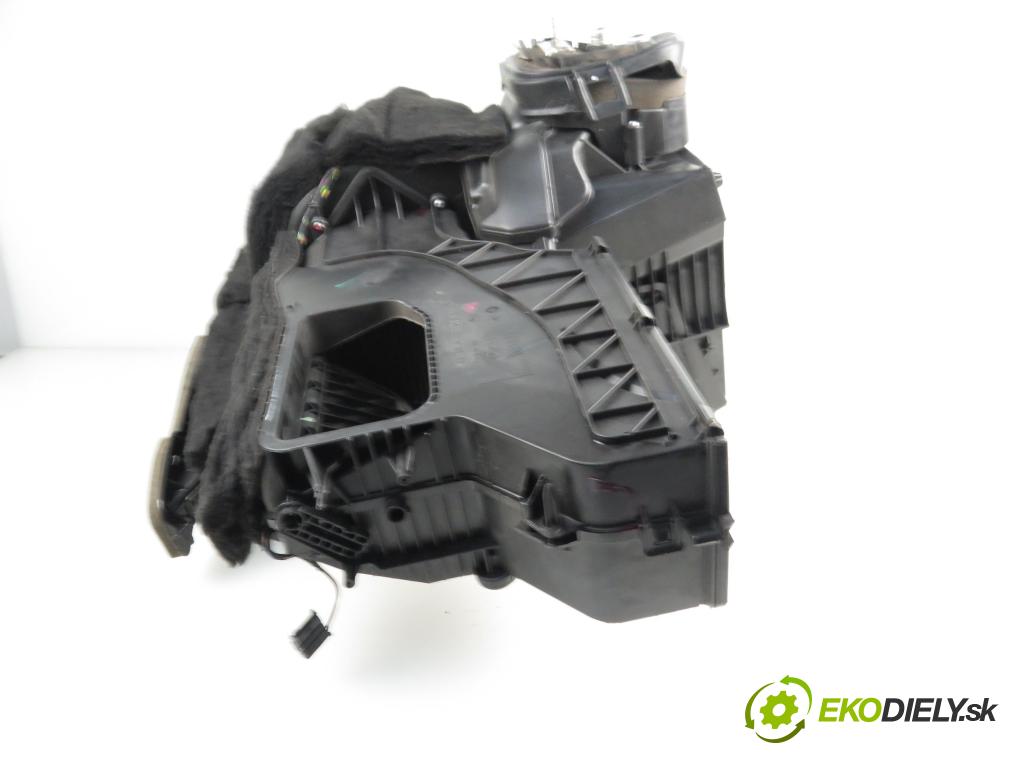 MINI MINI COUNTRYMAN (R60) CROSSOVER 2014 1995,00 Nagrzewnice 1995,00 Výhrevné teleso, radiátor kúrenia vody 9286871