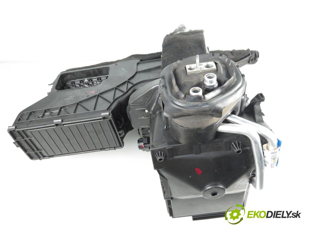 MINI MINI COUNTRYMAN (R60) CROSSOVER 2014 1995,00 Nagrzewnice 1995,00 Výhrevné teleso, radiátor kúrenia vody 9286871