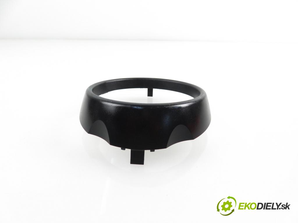 MINI MINI COUNTRYMAN (R60) CROSSOVER 2014 1995,00 Kratki nawiewu 1995,00 Mriežky kúrenia ľavá strana 9810002 (Mriežky kúrenia (fukáre))