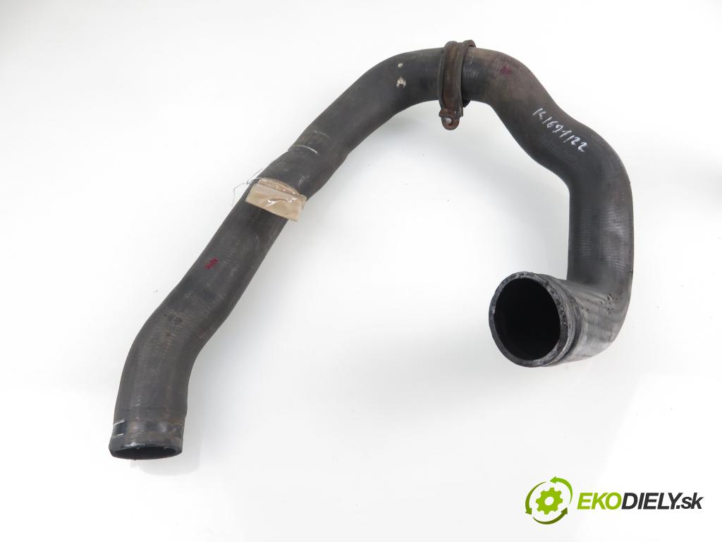OPEL ASTRA H (A04) HB 2005 1998,00 Przewody chłodnic powietrza 1998,00 Rúra intercoolera turba 55560466