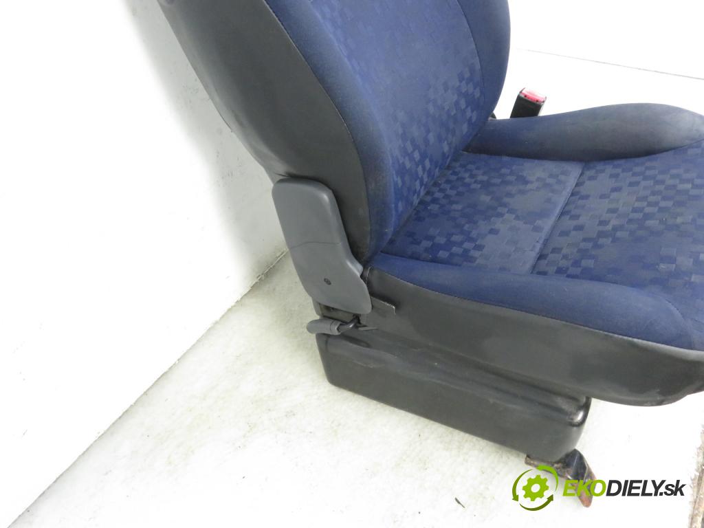 PEUGEOT PARTNER Skrzynia (5_, G_) FURGON 2007 1560,00 Fotele, kanapy 1560,00 Sedadlo