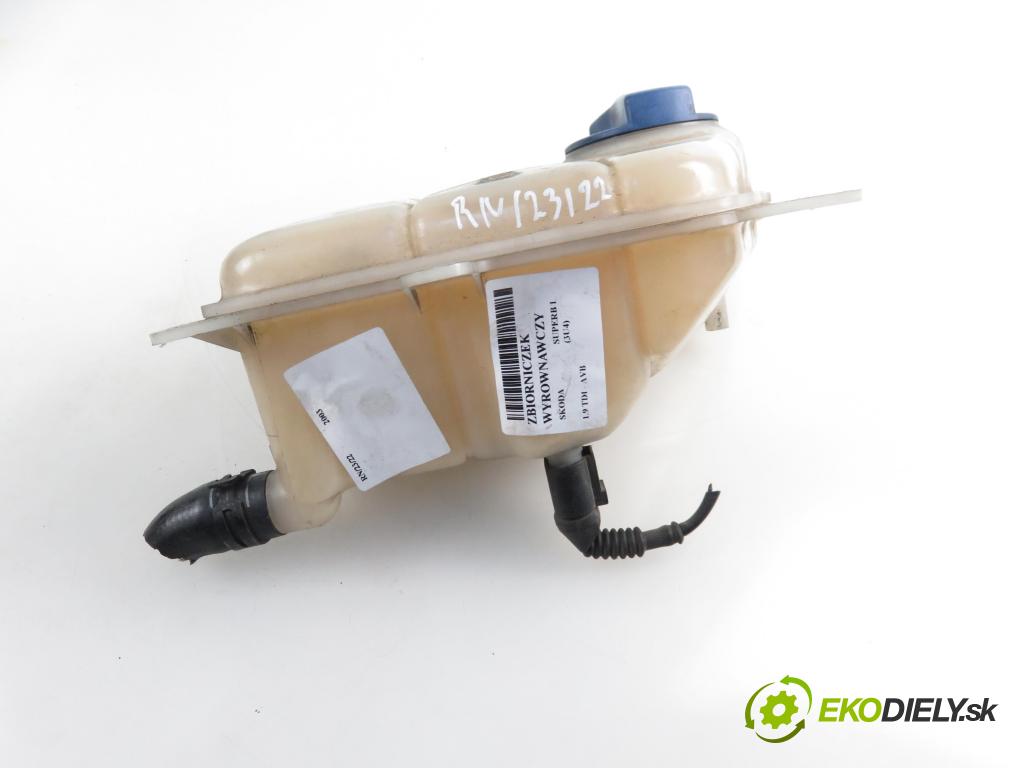 SKODA SUPERB I (3U4) SEDAN 2003 1896,00 Zbiorniki wyrównawcze 1896,00 Nádržka KOMPENZAČNÉ: 8D0121403L