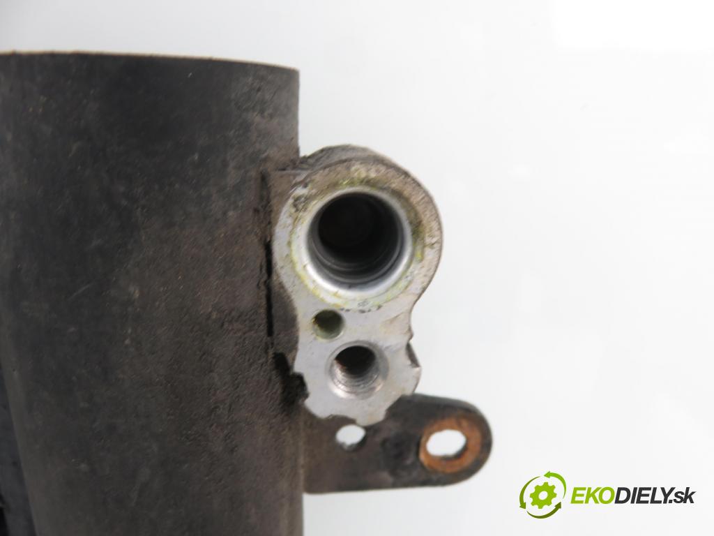 VW SHARAN (7M8, 7M9, 7M6) MINIVAN 2005 1896,00 Chłodnice klimatyzacji (skraplacze) 1896,00 chladič klimatizácie 7M3820411D (Chladiče klimatizácie)