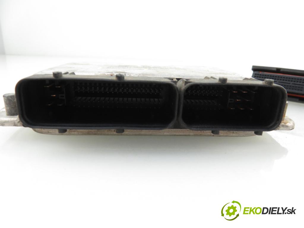 VW SHARAN (7M8, 7M9, 7M6) MINIVAN 2001 1896,00 Sterowniki silnika 1896,00 Riadiaca jednotka Motor 038906019ET;0231010630