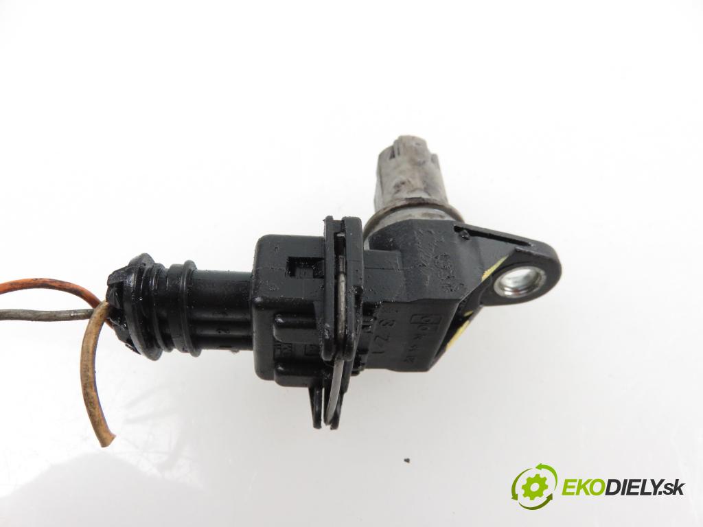 RENAULT SCENIC II (JM0/1_) MINIVAN 2004 1870,00 Pozostałe 1870,00 snímač polohy vačky VAČKOVÁ HŘÍDEL: 8200789528