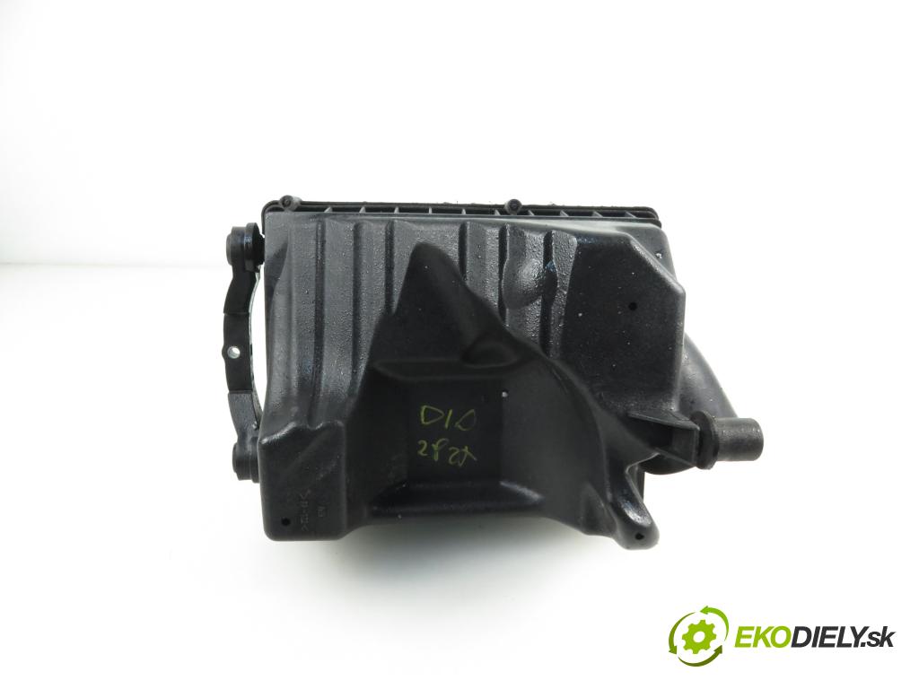 OPEL ASTRA H (A04) HB 2005 1998,00 Obudowy filtrów powietrza 1998,00 Obal filtra vzduchu 55353466 (Obaly filtrov vzduchu)