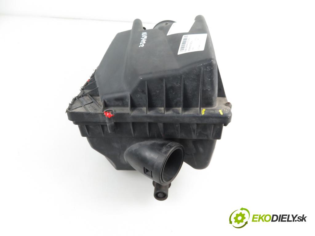 OPEL ASTRA H (A04) HB 2005 1998,00 Obudowy filtrów powietrza 1998,00 Obal filtra vzduchu 55353466 (Obaly filtrov vzduchu)