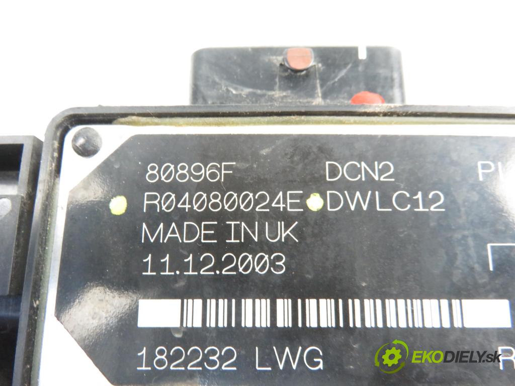 CITROEN C15 (VD-_) KOMBI 2004 1868,00 Sterowniki silnika 1868,00 Riadiaca jednotka Motor 965036180;R04080024E
