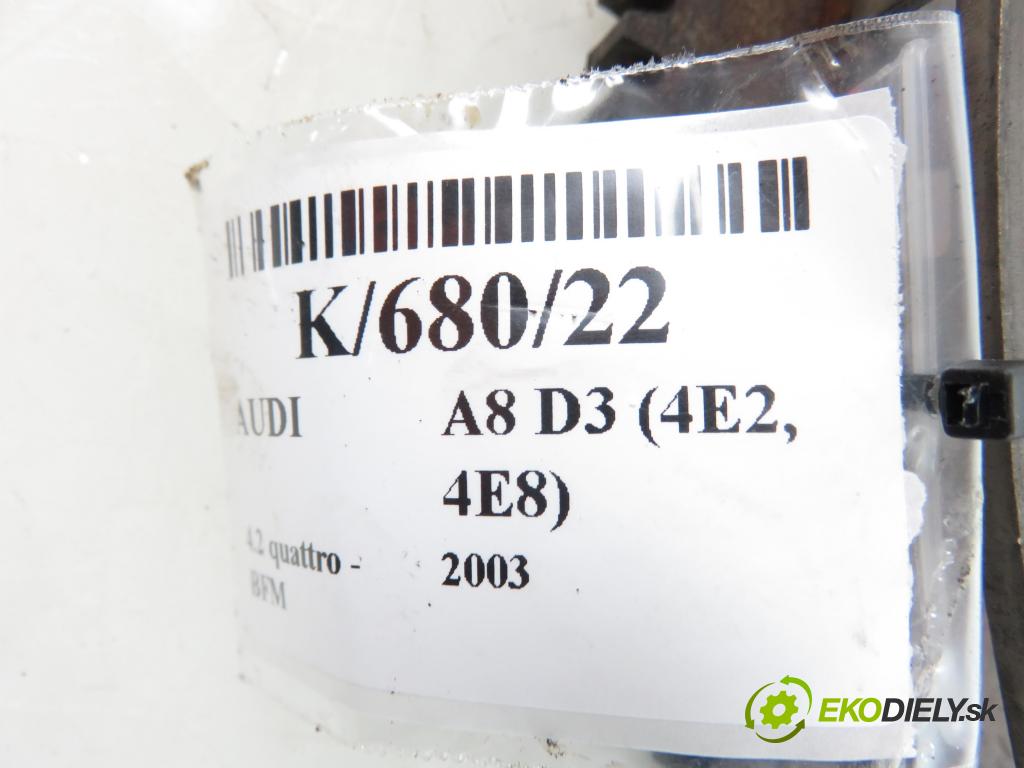 AUDI A8 D3 (4E2, 4E8) SEDAN 2003 4172,00 Koła dwumasowe i zamachowe 4172,00 Koleso zotrvačníkové 077105323G