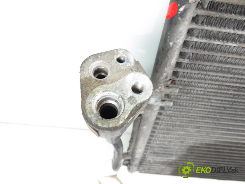 VOLVO V40 Kombi (645) KOMBI 1998 1731,00 Chłodnice klimatyzacji (skraplacze) 1731,00 chladič klimatizácie CAB311B080 (Chladiče klimatizácie)