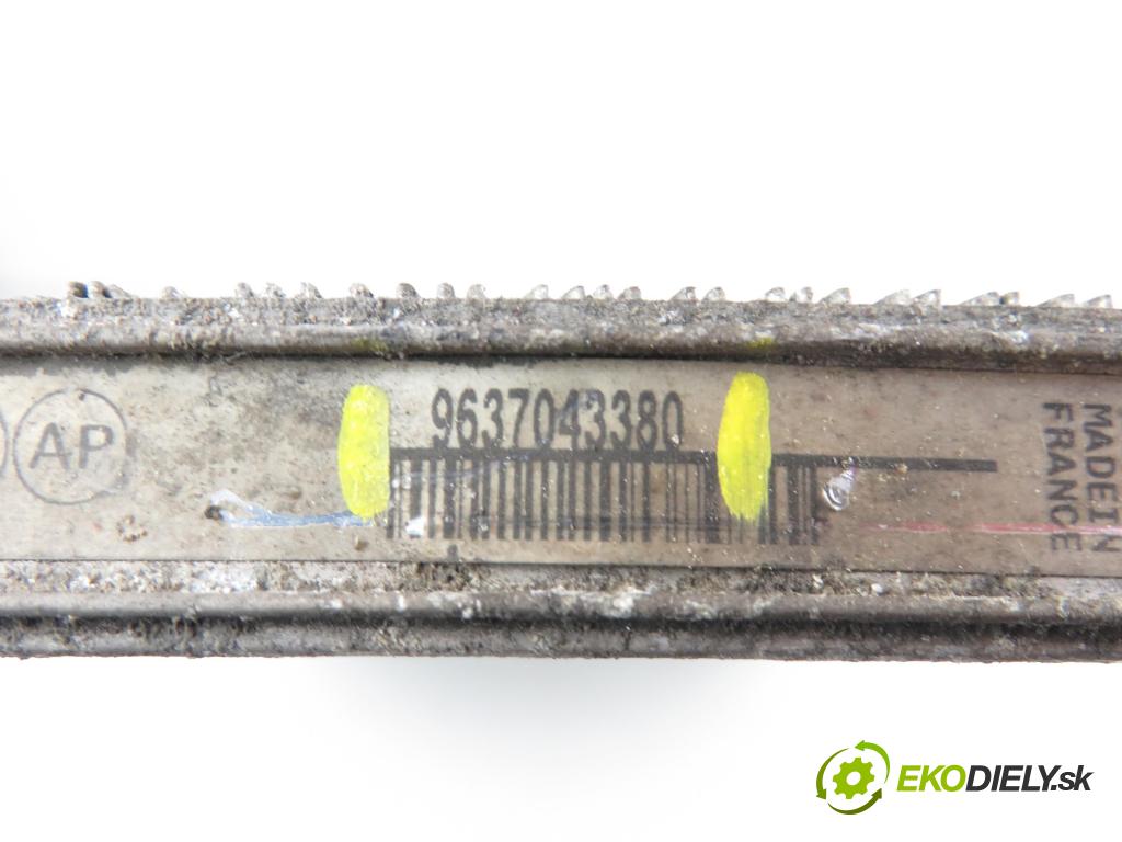 PEUGEOT 307 (3A/C) HB 2002 1997,00 Chłodnice wody 1997,00 chladič vody 9637043380