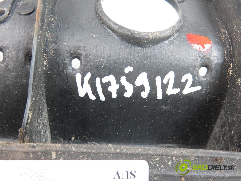 TOYOTA RAV 4 I (_A1_) SUV 1996 1998,00 Podszybia 1998,00 Torpédo, plast pod čelné okno 5578142020 (Torpéda)