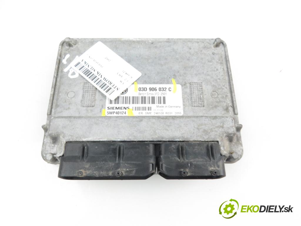 VW POLO (9N_) HB 2002 1198,00 Sterowniki silnika 1198,00 Riadiaca jednotka Motor 03D906032C;5WP40124